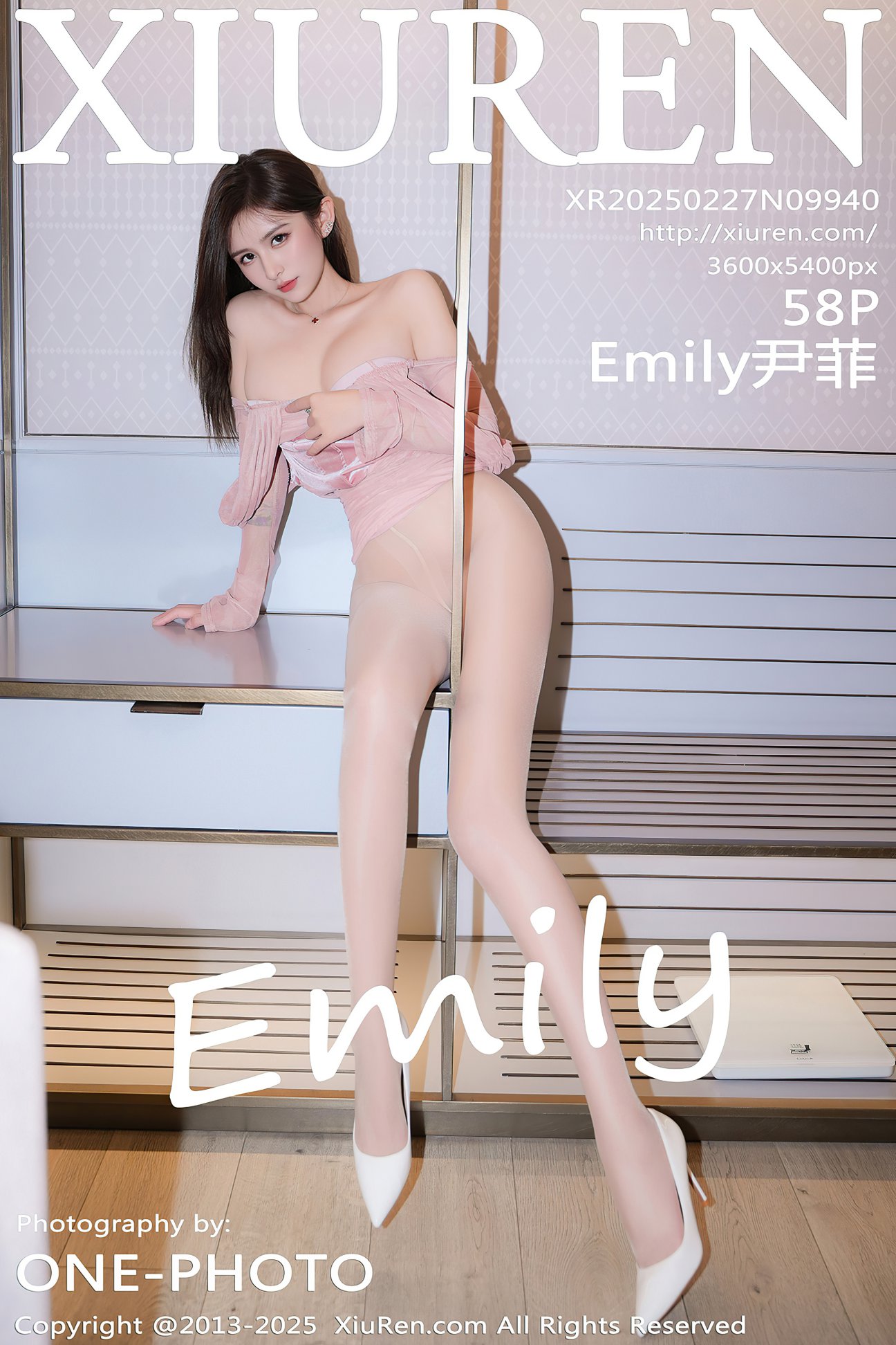 [XIUREN秀人网] 2025.02.27 NO.9940 Emily尹菲 [58P-572MB]